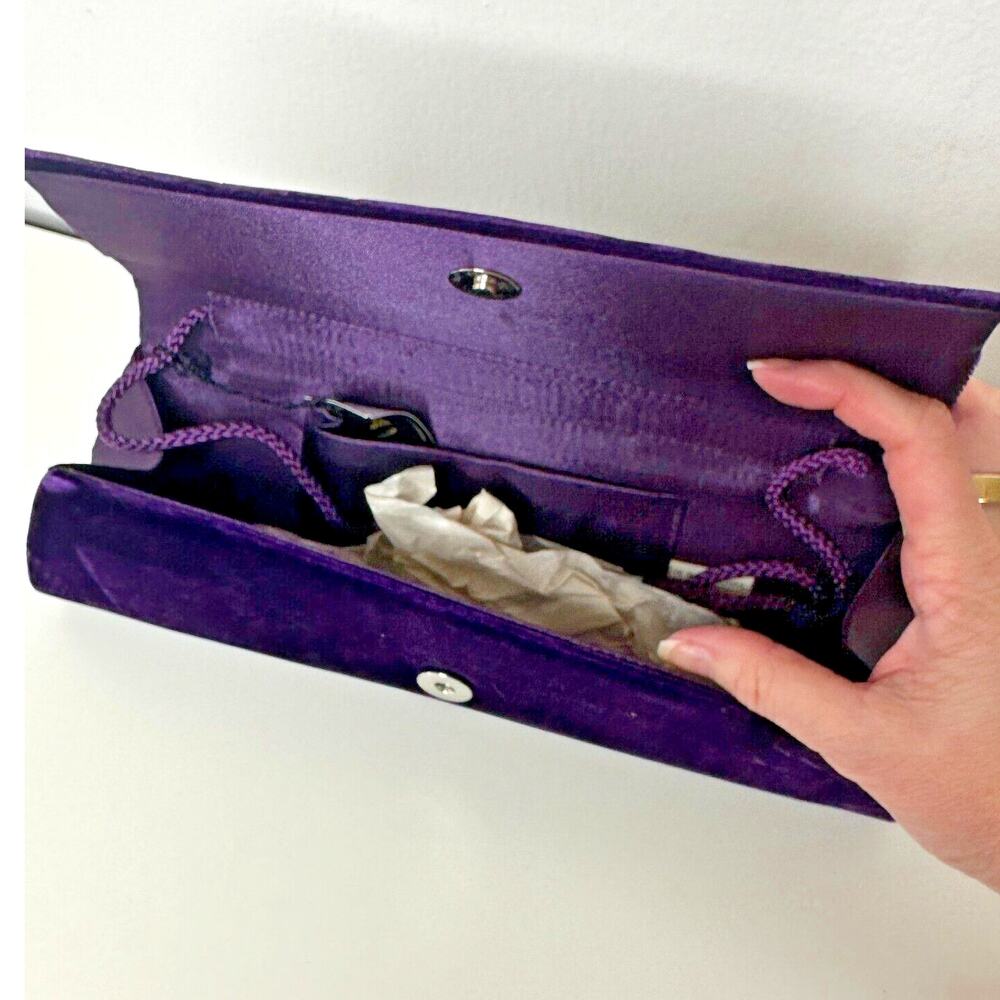 Savannah Purple Velour Clutch Rhinestone Embellished Hidden Rope Strap Clutch - Picture 7 of 12
